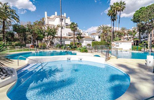 Marbella Apartment | GBH - Casa Golden beach by Roomservices