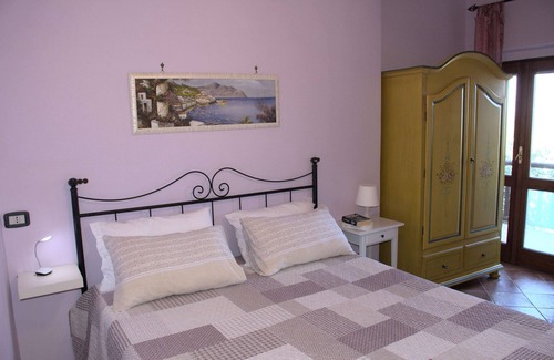 Castellabate Cottage | GEMMA - PANORAMIC STONE CHALET WITH STUNNING SEA VIEWS