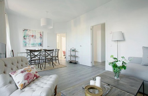 Palos de la Frontera Apartment | Genteel Home Reina Sofía