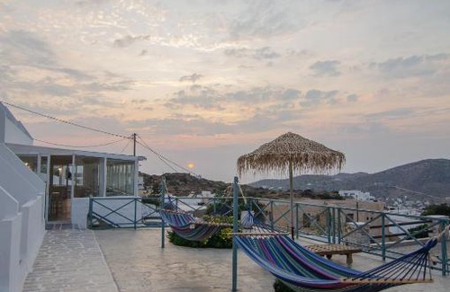 Ios Hotel | George & Irene Hotel