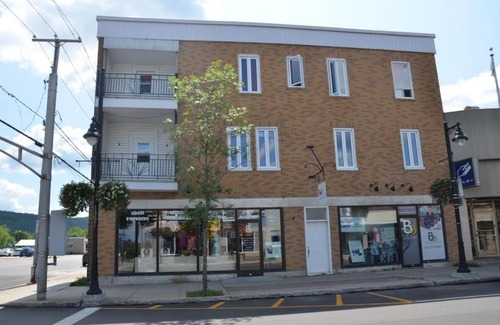 Mauricie Apartment | Gestion clin d'oeil - 503