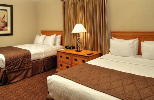 Pinetop Resort | Get Ready for Adventure! 3 Great Units, Minutes to Hiking, Biking, Golf