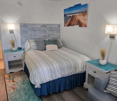 Trailer Estates Apartment | Getaway At The Marina