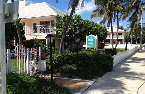 Delray Beach Apartment | GetAways at Dover House Resort