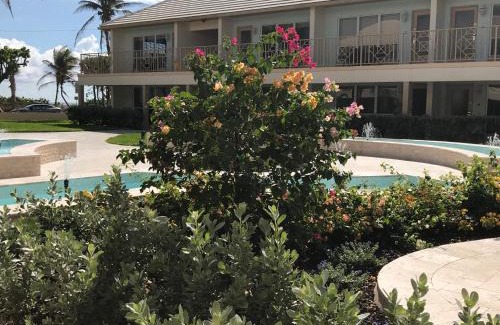 Delray Beach Apartment | GetAways at Dover House Resort