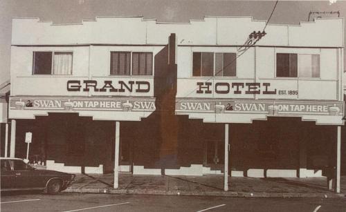 Kalgoorlie Hotel | GHK - Grand Hotel Kalgoorlie