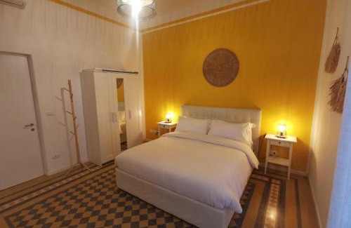 Alassio House | GIALLA Ridi Che Ti Passa