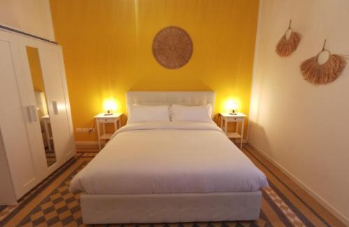 Alassio House | GIALLA Ridi Che Ti Passa