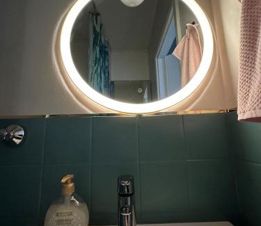 Toolo Apartment | Ginny's Suite, Helsinki