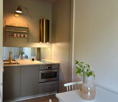 Toolo Apartment | Ginny's Suite, Helsinki