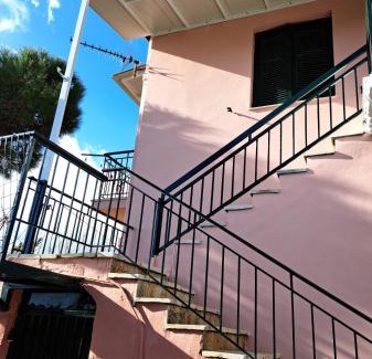 Agios Ioannis House | Giorgos House