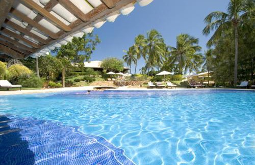 Pipa Hotel | Girassóis Suítes