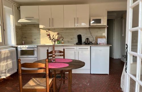 Sarlat-la-Caneda Apartment | Gite à Sarlat avec piscine