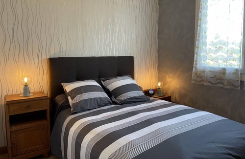 Avermes Cottage | Gite Avermes, 2 bedrooms, 4 persons