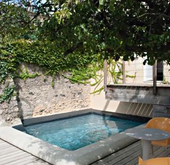 Caux House | Gite de Mougeres