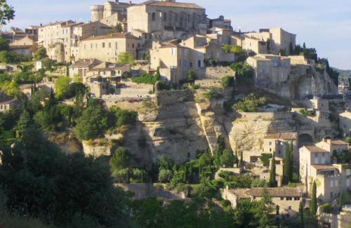 Mouries House | Gite l'Embellido