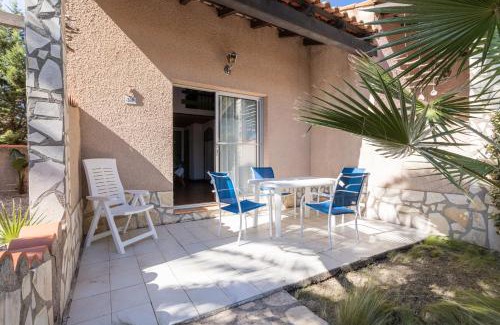 Roquefort-des-Corbieres House | Gite la Capelle 4 personnes 349