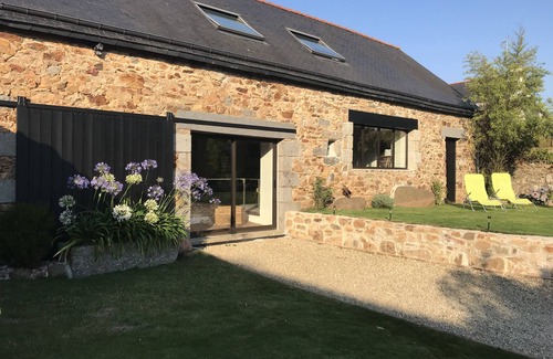 Saint-Brieuc House | GITE LA GRANGE BRETONNE L ATIPIC