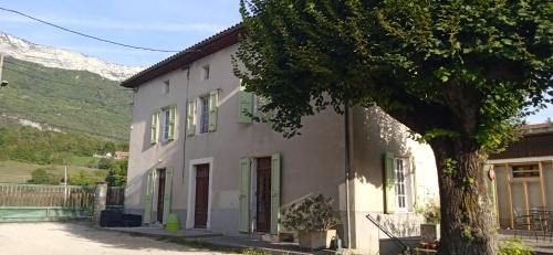 Varces-Allieres-et-Risset Apartment | Gite "le poirier"