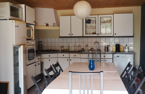 Souternon Cottage | Gîte 'Lieu De Stages' with Mountain View, Shared Terrace and Garden