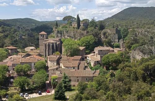 Moureze Villa | GITE Mourèzeva