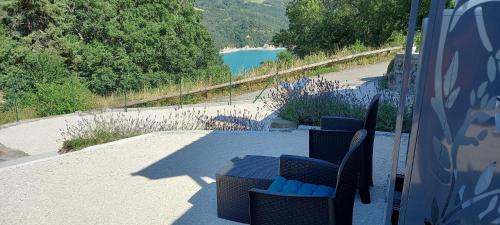 Treffort House | Gite pour 2 Treffort monteynard parking bateau