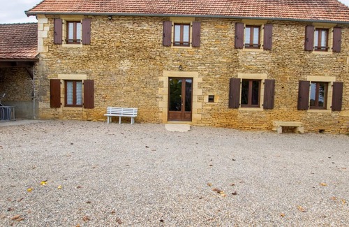 Saint-Crepin-et-Carlucet Cottage | Gite Saint-Crépin-et-Carlucet, 4 bedrooms, 10 persons