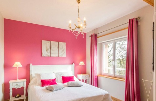 Saint-AndrE-de-l'Epine House | Gite Saint-André-de-l'Épine, 3 bedrooms, 8 persons