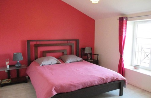 Saint-Priest-d'Andelot Cottage | Gite Saint-Priest-d'Andelot, 2 bedrooms, 4 persons