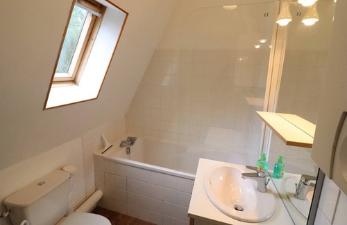 Vic-sur-Cere Cottage | Gite Vic-sur-Cère, 3 bedrooms, 6 persons