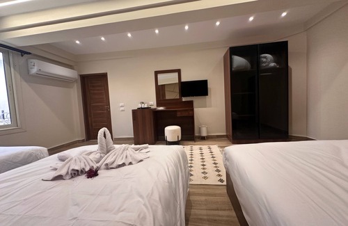 Giza Hotel | Giza palace hotel pyramids view