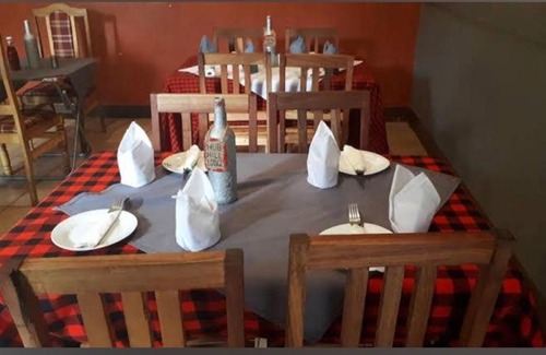Moshi Cabin | Glacier View Lodge