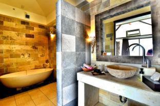 Ishigaki Resort | Glamping Resort Yokabushi
