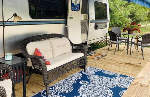 Chickamauga House | Glamping with Donkeys!—The Big Avion