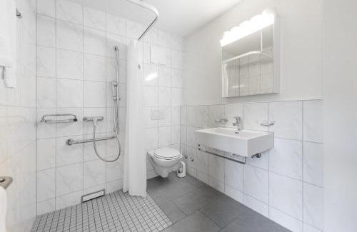 Lucerne Hotel | GLANDON Rooms Limelight - Self-Check-In