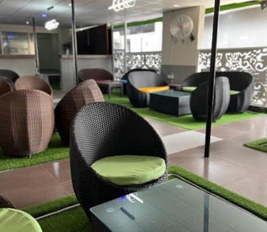 Ikeja Hotel | Glandov Suites