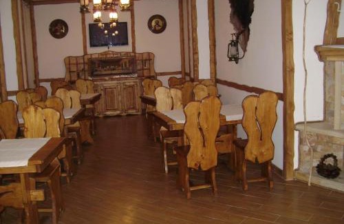 Yaremche Bed & Breakfast | Glanz