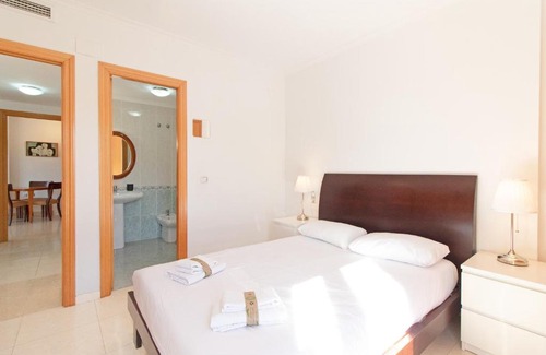 Canet de Berenguer Apartment | Global Properties, Apartamento de 3 dormitorios y terraza en la playa de Canet