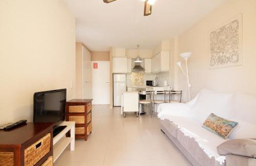 Canet de Berenguer Apartment | Global Properties, Estudio Cerca de la Playa, Pet-friendly