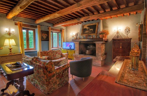 Ficulle Villa | Glorious Villa in Ficulle with Swimming Pool
