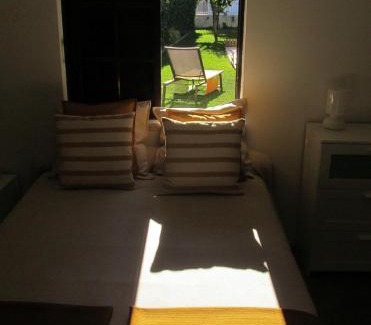 Parede Villa | Go PT - Private challet with swimming pool and garden
