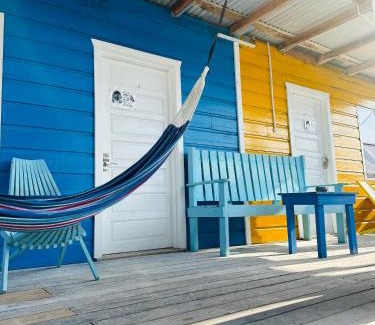 Caye Caulker Hostel | Go Slow Guesthouse