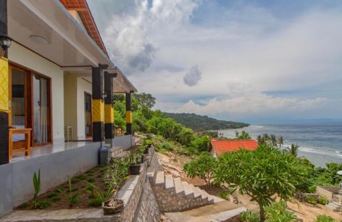 Penida Island House | Goa Giri Hill Bungalow by Bukit Vista