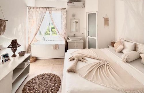 Ranna Hotel | Golden Beach Paradise