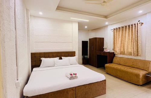 Anekal Hotel | Golden Farms Resorts