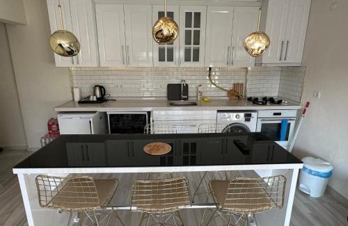 Nilufer Apartment | Golden Hour Apartment بورصة شقة مريحة Bursa Nilufer مَنْظَرٌ جَمِيلٌ