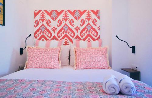 Golden Mile House | Golden Myra Apart-Hotel