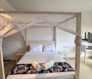 Diani Beach Apartment | Goldensun Resort Studio
