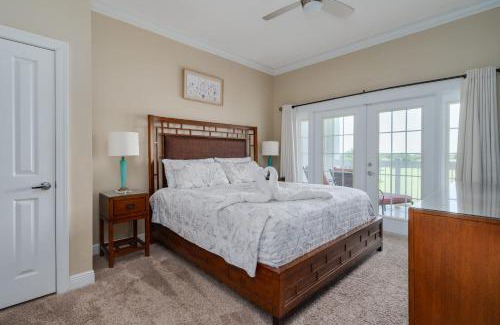 Reunion Apartment | Golf Course Pool Reunion view 6MI to Disney