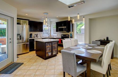 Quail Ridge House | Golfer's getaway - full home with hot tub